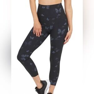 SPANX Booty Boost Active 7/8 Leggings Midnight Butterfly Size M